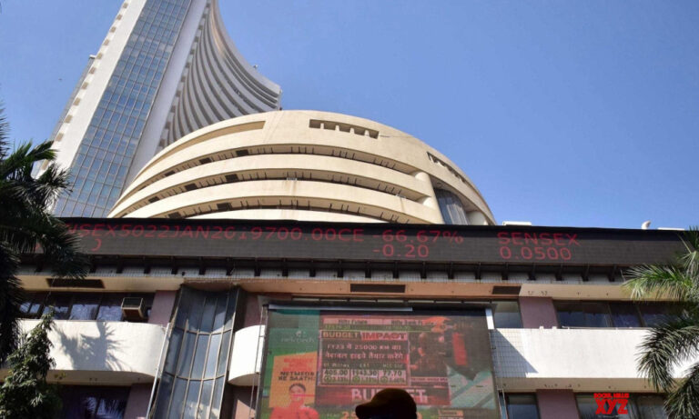 Top Indian Firms Add Rs 1.55 Lakh Crore in Market Value