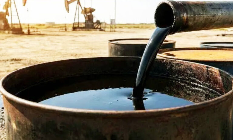 Global Oil Prices Drop 3% on US Easing of Iran Sanctions